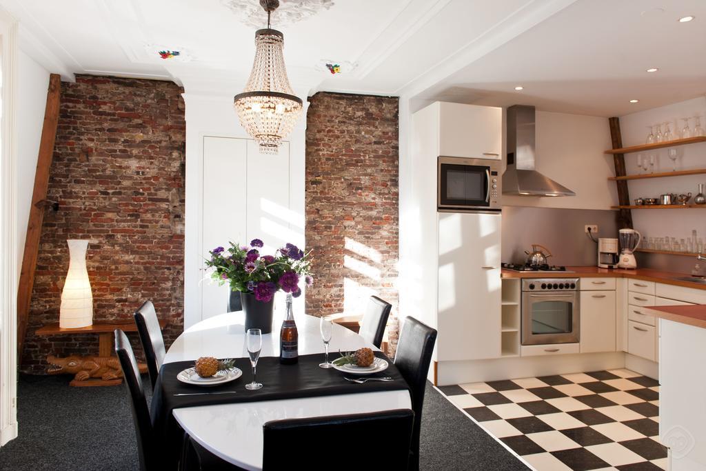 Canal Holiday Apartment Amsterdam Phòng bức ảnh